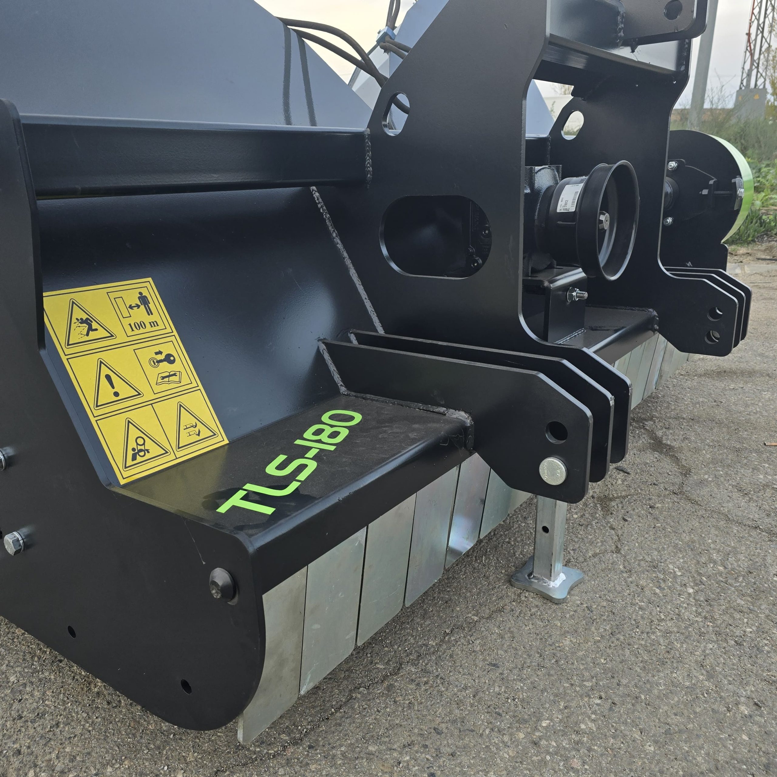 WhatsApp Image 2024-12-17 at 15.07.32 (1)