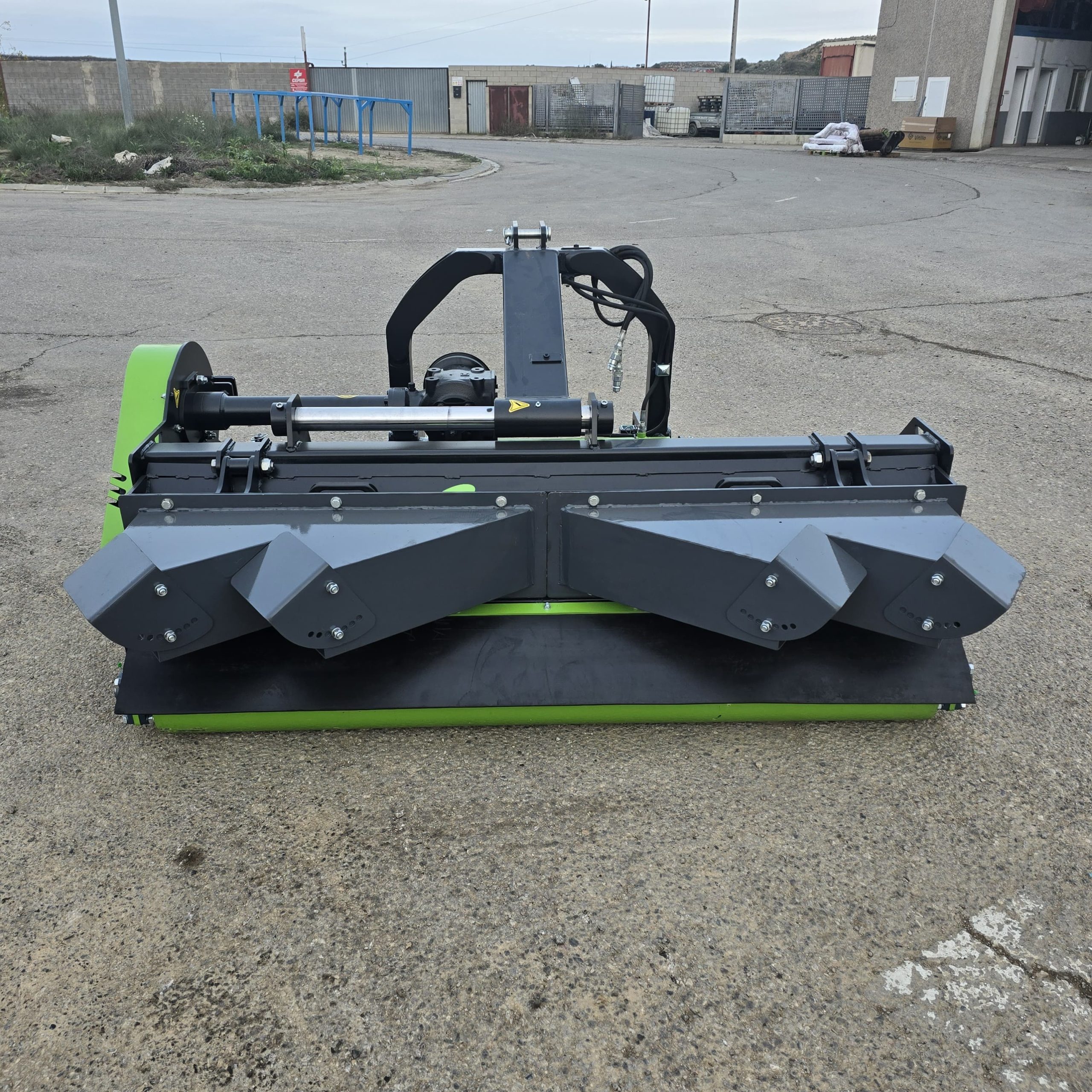 WhatsApp Image 2024-12-17 at 17.19.06 (3)