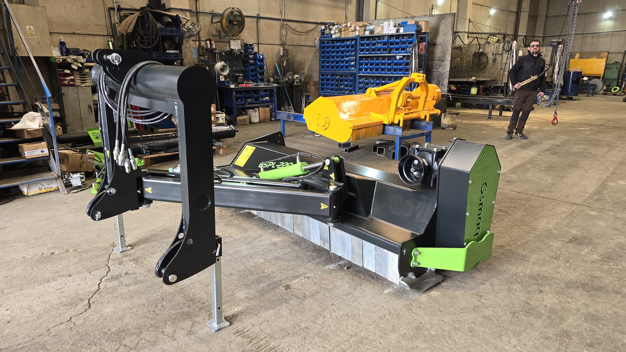 WhatsApp Image 2025-03-18 at 09.00.58