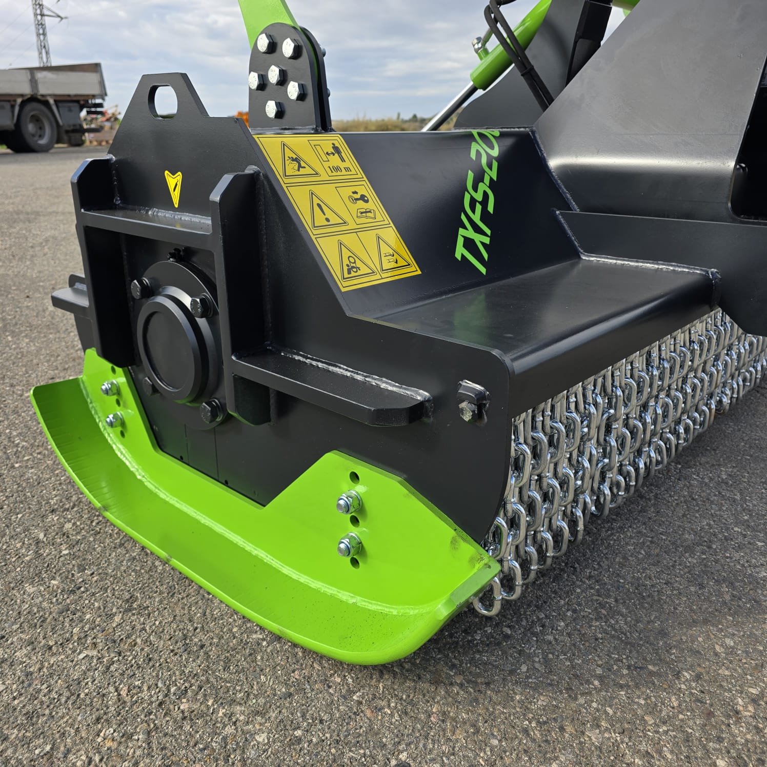 WhatsApp Image 2025-03-21 at 09.39.52 (3)